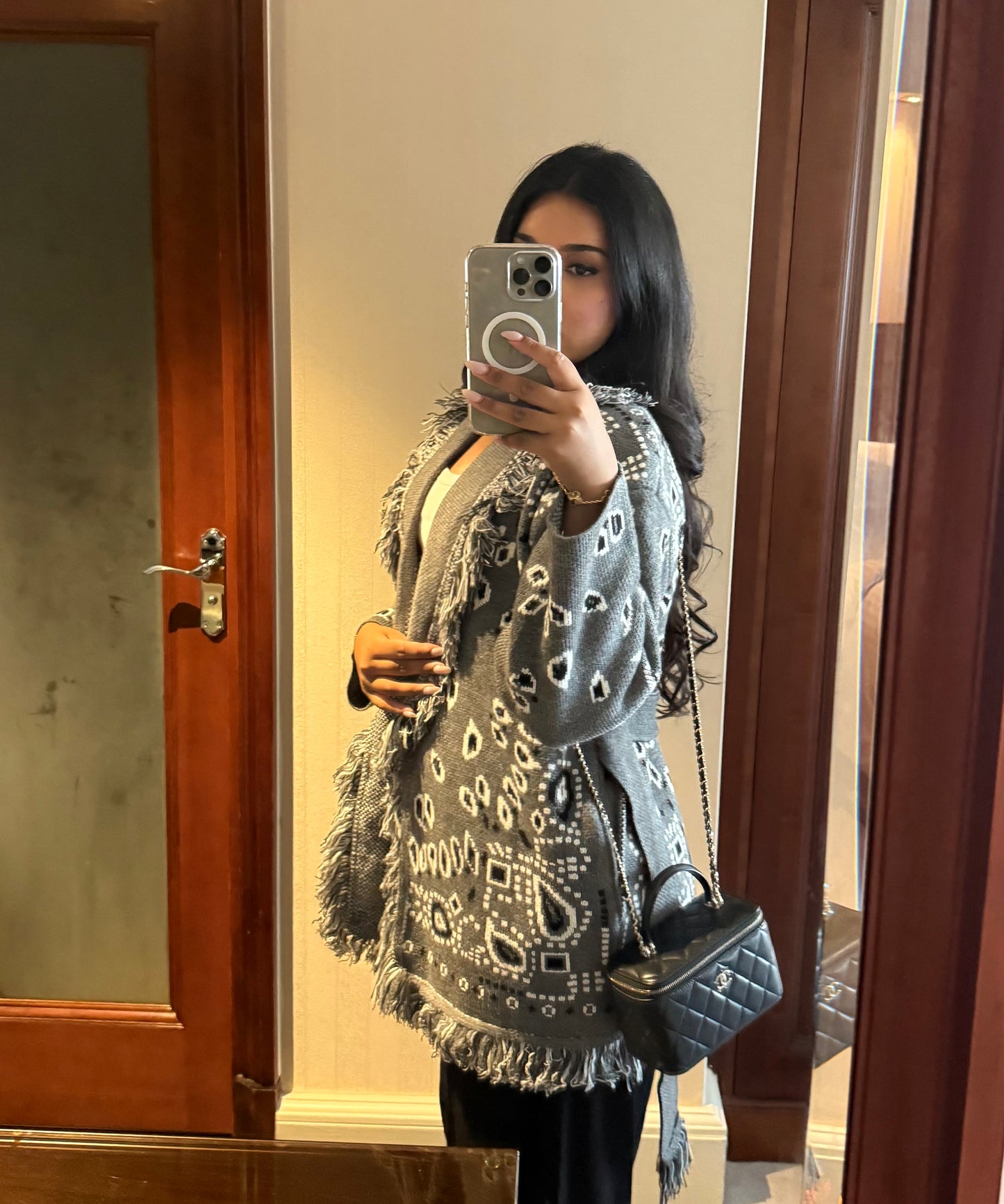 Avéra Cardigan